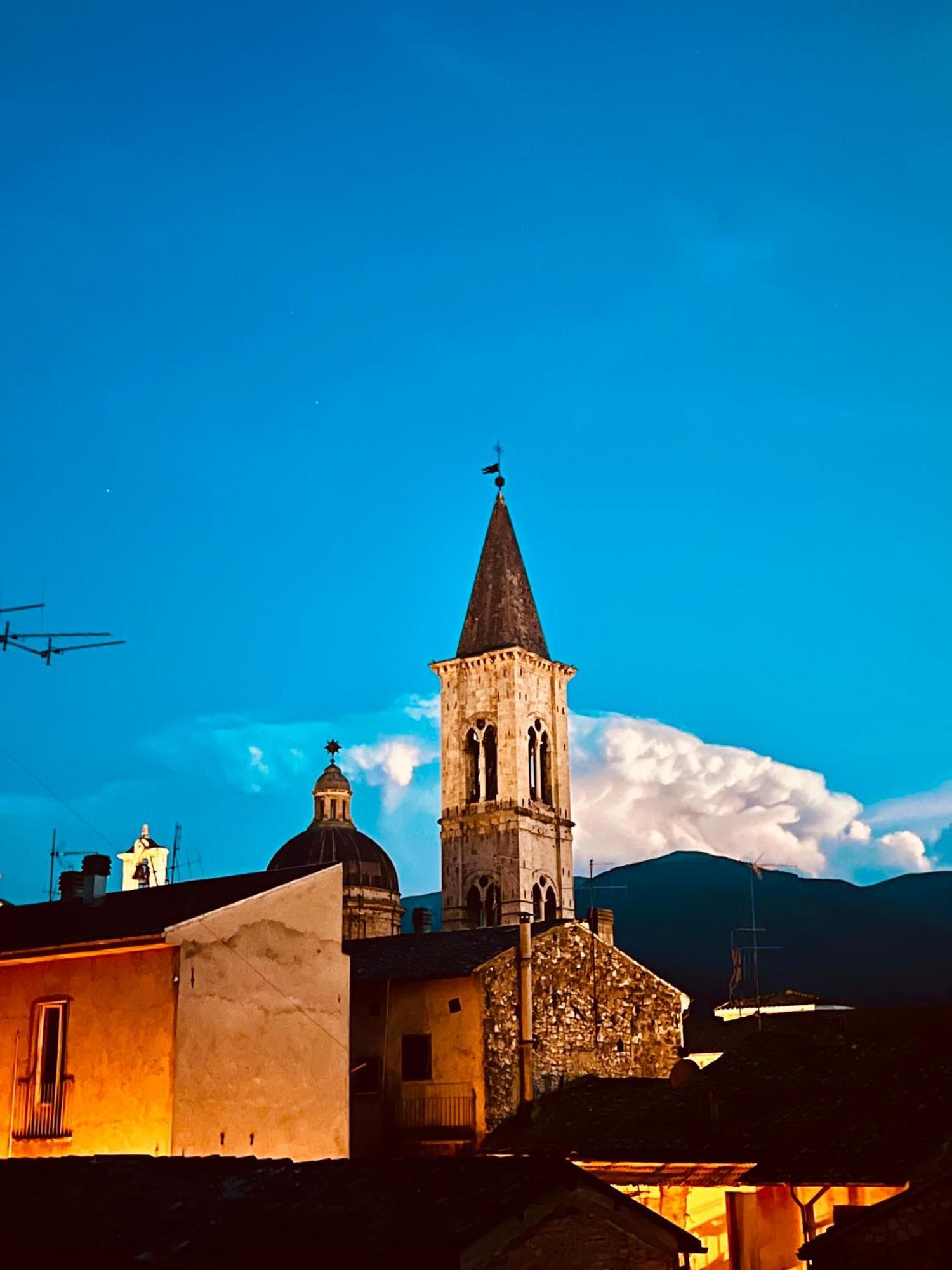 Regina D'Aragona Casa Vacanze Sulmona Dış mekan fotoğraf